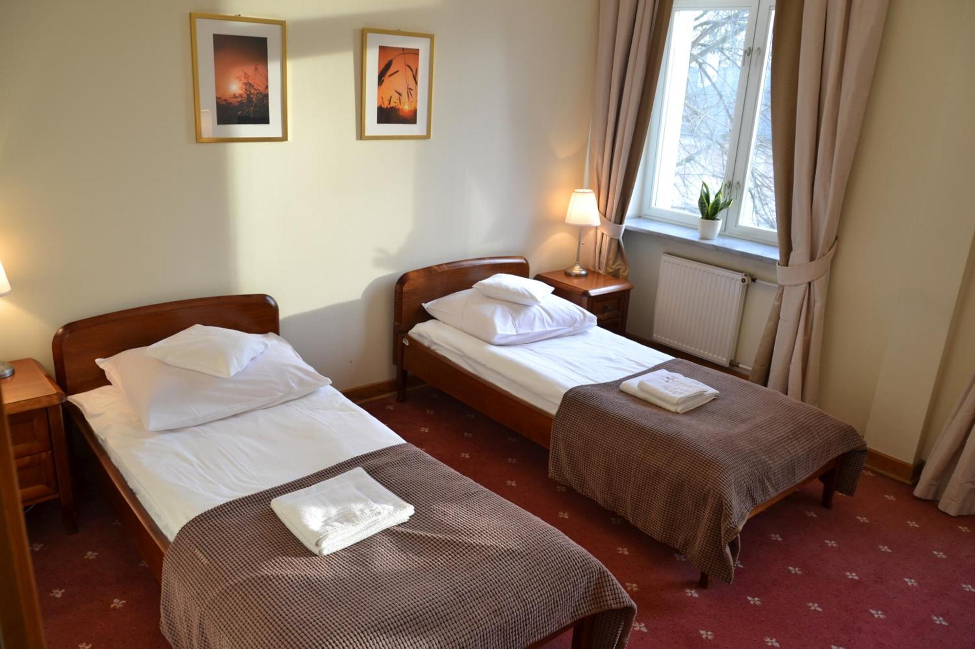 Hotel Lazienkowski Warszawa Rum bild